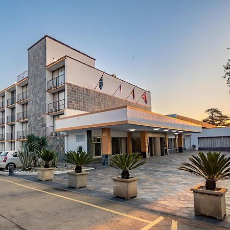 African Sky Ermelo Inn Экстерьер фото