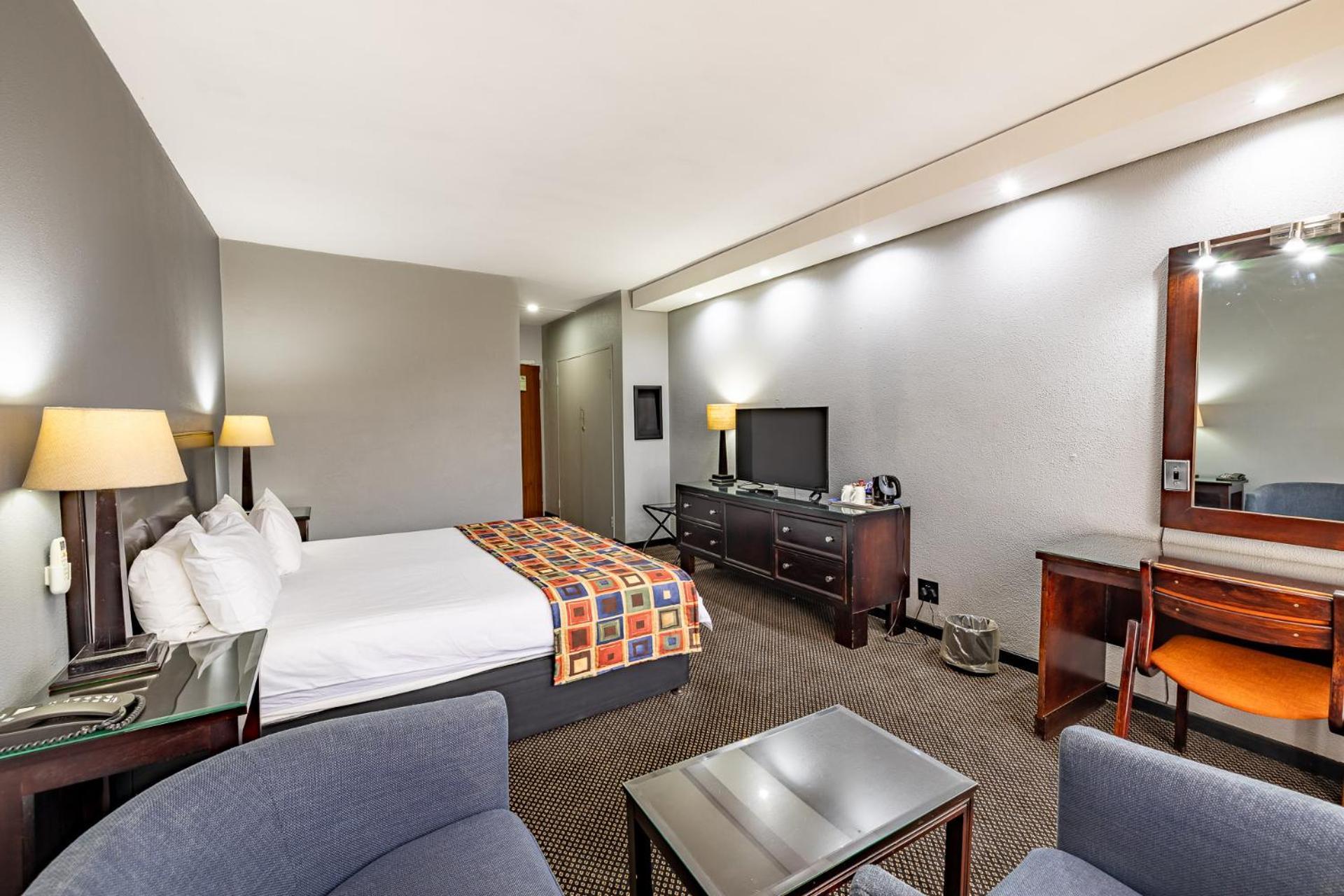 African Sky Ermelo Inn Экстерьер фото