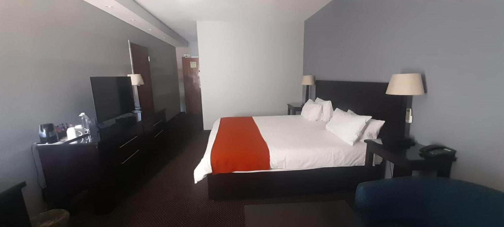African Sky Ermelo Inn Экстерьер фото